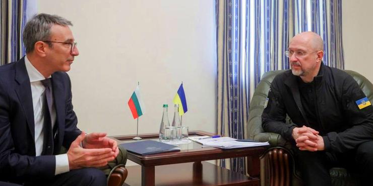 Україна і Болгарія працюватимуть над “газовим коридором” задля зміцнення енергобезпеки