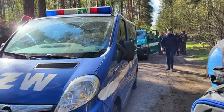 У Польщі президент скликав термінову нараду через "невідомий об'єкт", що залетів до них з території України