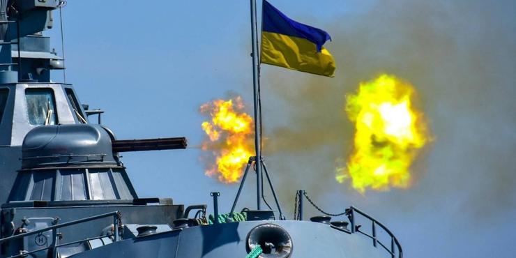 Збільшилася кількість загиблих внаслідок атаки РФ на український корабель: що відомо