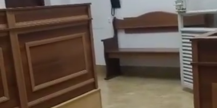 У Києві в приміщенні суду пролунав вибух: що там відбувається