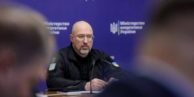 Рекордний імпорт електроенергії допоміг втримати енергосистему України в січні, — Шмигаль