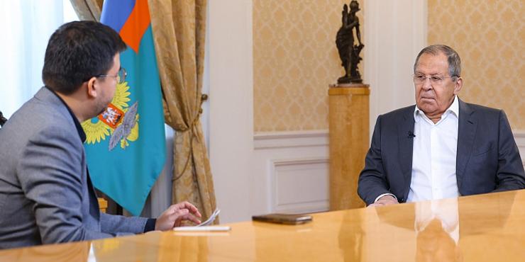 Лавров каже, що Путін був готовий "прийняти концепцію США" по Україні, але позиція Трампа "радикально змінилася"