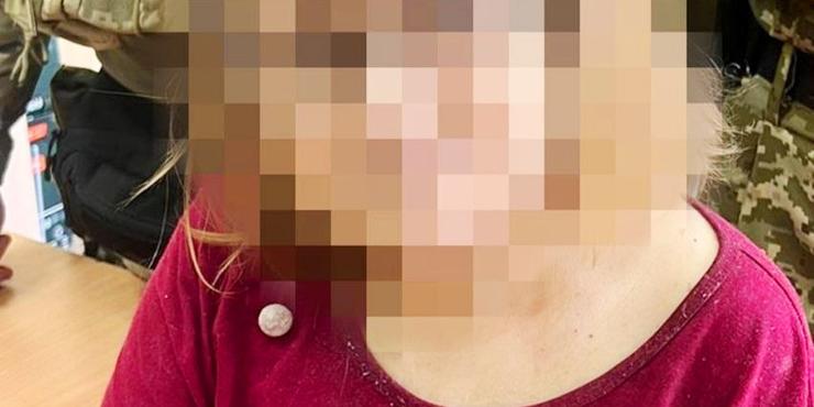 СБУ затримала жінку, яка “зливала” позиції ЗСУ під Слов’янськом та закликала вбивати українських полонених