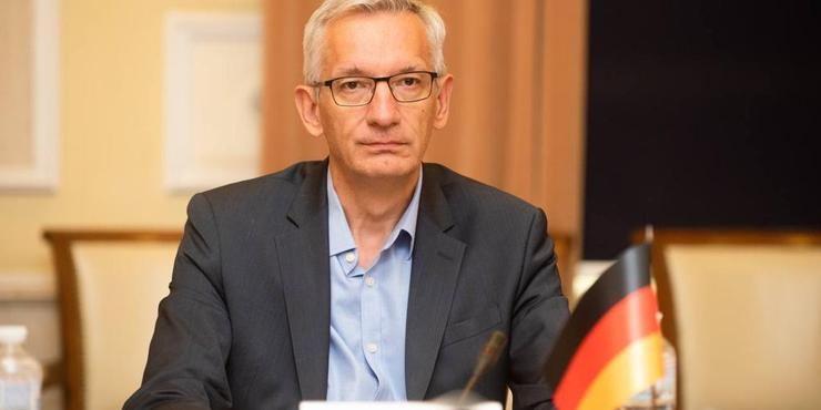 Розвідка Німеччини застерігає від недооцінки ризику прямого зіткнення з Росією