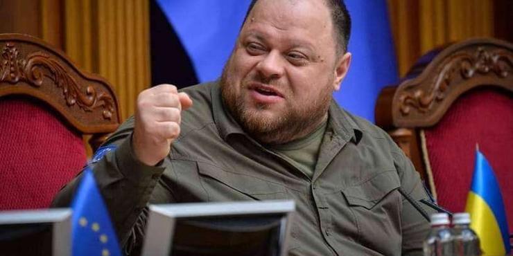 "Парламент переходить у режим консультацій через корупційний скандал", — Стефанчук