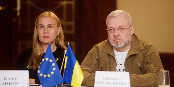 Блекаут в Україні: Стало відомо, коли запрацюють електростанції