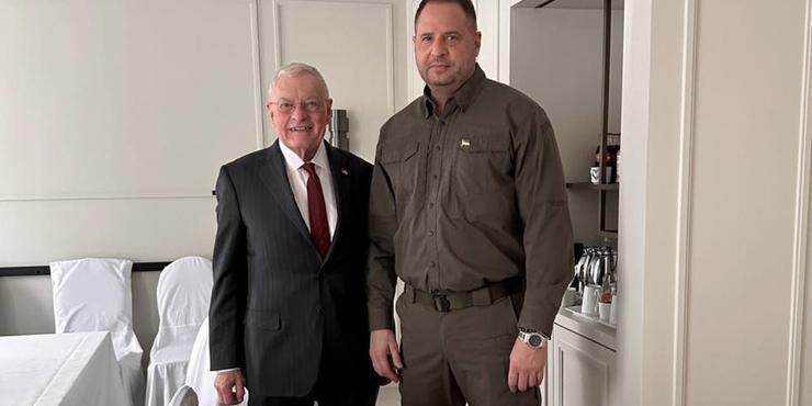 Єрмак розповів про зустріч із Келлогом у Мюнхені