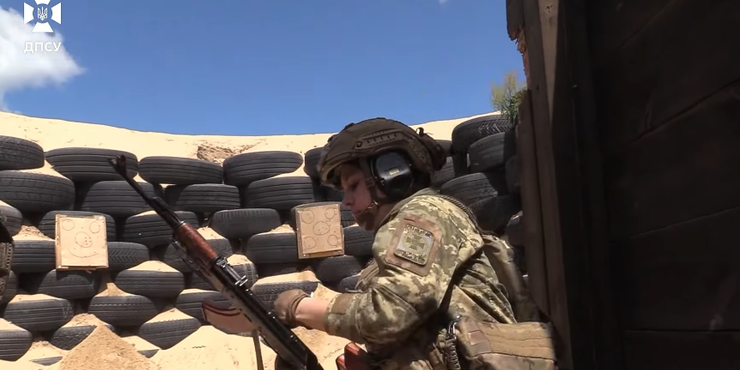 У ДПС розповіли про 23-річну дівчину, яка долучилася до бойового підрозділу прикордонників