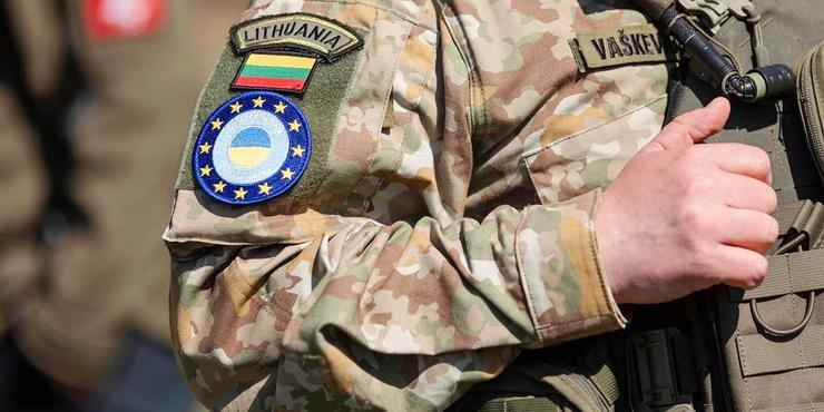 В Європі оголосили про намір прислати в Україну військових інструкторів: які умови