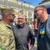 Американський підприємець Баффет відвідав прикордонників та відкрив власну фотовиставку в Одесі