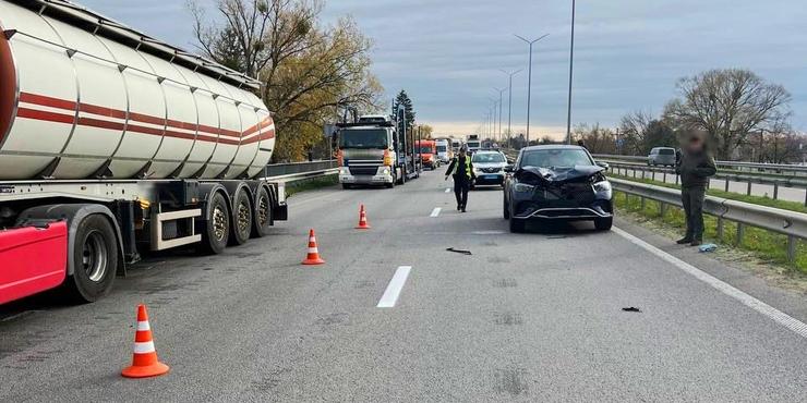 На Житомирщині нардеп збив 18-річну дівчину: ЗМІ дізналися подробиці