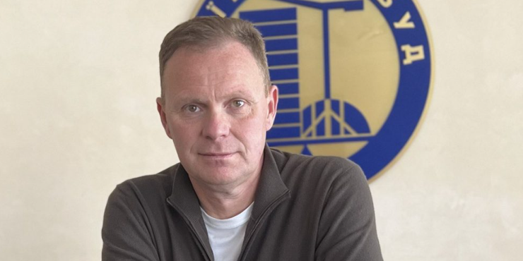 У "Київміськбуді" прокоментували інвалідність їхнього президента, яка дозволила йому виїхати з країни