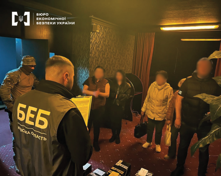 Підпільне казино на Київщині Підпільне казино на Київщині