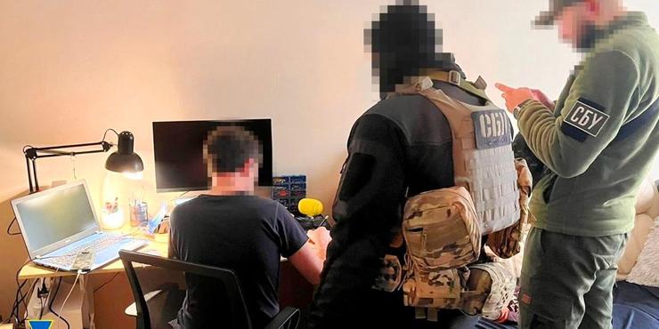 У Києві СБУ викрила ІТ-компанію, яка намагалася “злити” інформацію окупантам