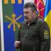Ексміністр оборони і ексрегіонал Кузьмук нагороджував тероборонців, але після скандалу його звільнили з посади радника