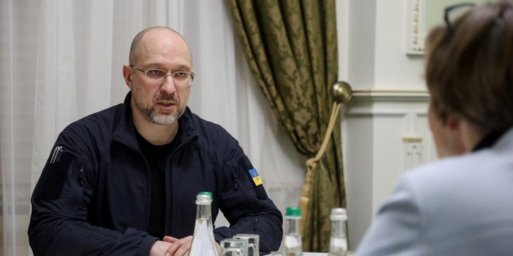 Шмигаль сказав, скільки бюджет України отримає від “історичного підвищення податків”