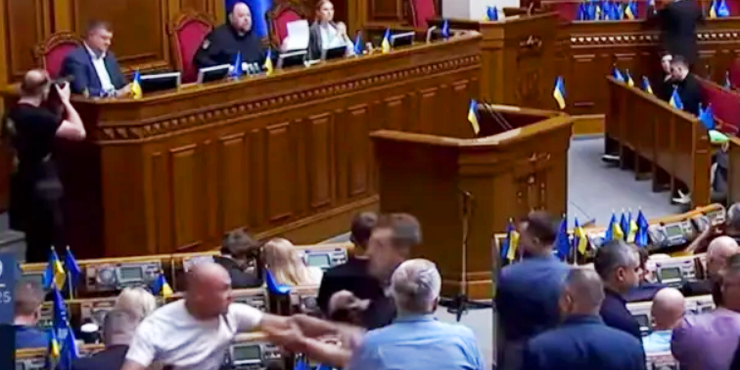 У Раді під час засідання “поштовхалися” нардепи Неклюдов і Касай: інцидент потрапив на відео