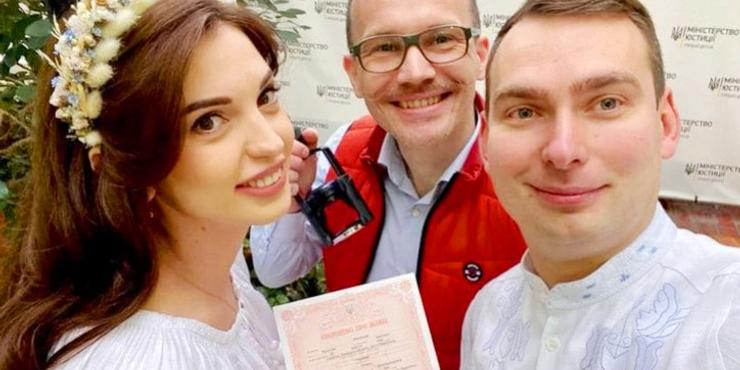 “Автоматично мандат не видається”: у нардепів Железняка та Коваль народився син