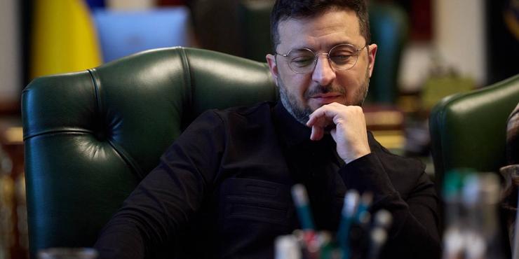 Зеленський сказав, коли востаннє спілкувався з Міндічем