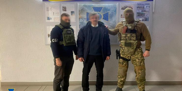 На Київщині затримали старосту селища, який надав окупантам маршрути для наступу на столицю