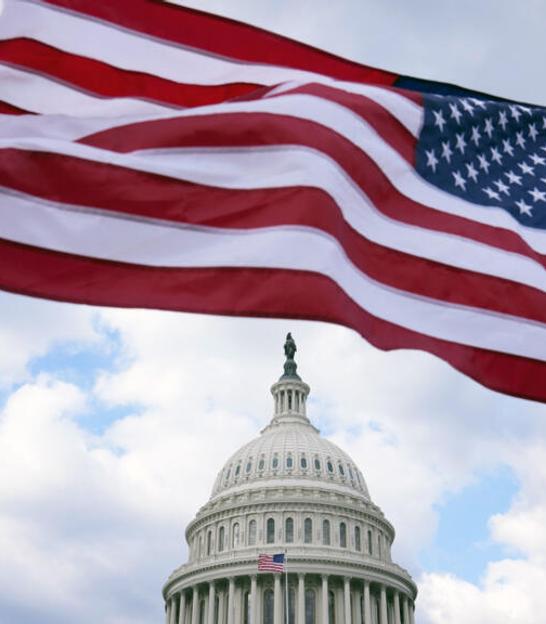 США