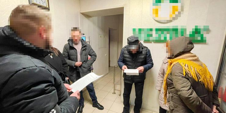 В Україні викрили топменеджмент концерну, який забезпечував РФ системами загородження