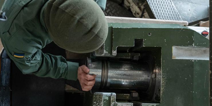 Виробництво боєприпасів для України: в ЄС назвали несподівану перешкоду для постачання