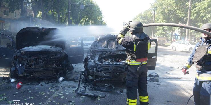 Окупанти вдарили по центру Сум: вже відомо про загиблих і близько 20 поранених