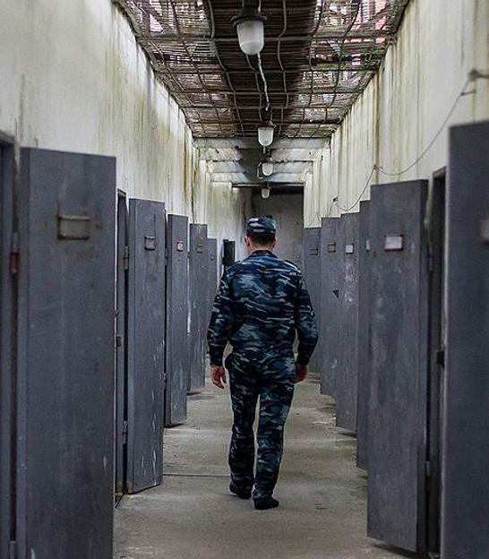 Як цивільних українців звільняють з полону РФ: чому цим займається не влада, а родичі і правозахисники