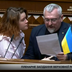 Безугла напала на Федієнка в Раді і намагалася відібрати текст його виступу