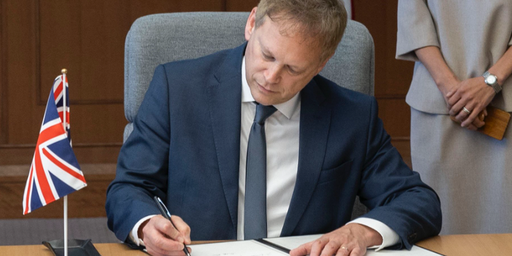 “Путін пішов на приниження з простягнутою рукою до Північної Кореї”, — міністр оборони Британії пригрозив КНДР