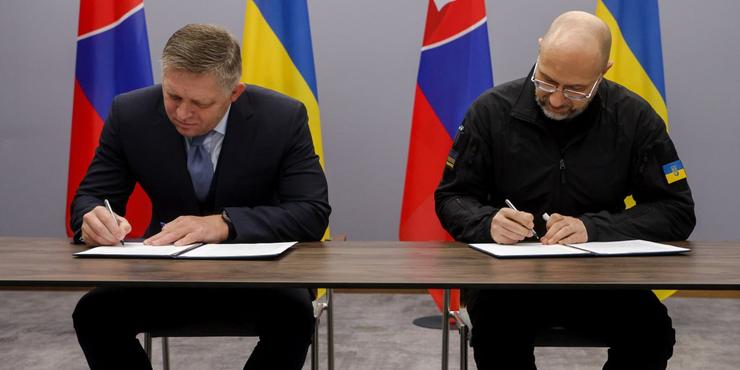 Фіцо заявив, що не проти вступу України до ЄС, проте “холодно” ставиться до членства в НАТО
