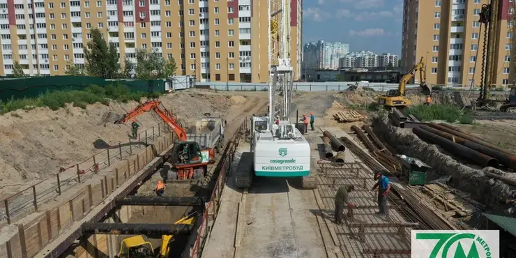 Кличко обіцяє наступного року відкрити метро на Виноградар