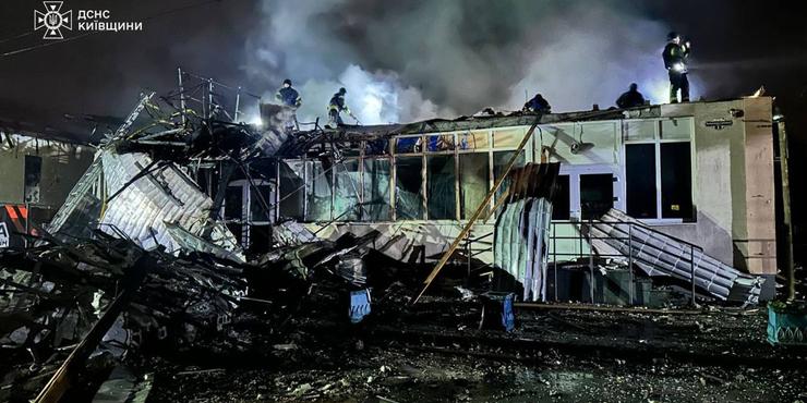 На Київщині без світла 28 тис. осель, школи і дитсадки працюють як пункти незламності
