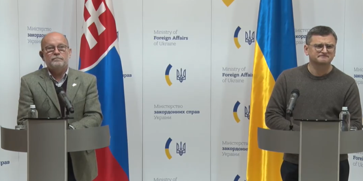 Українську військову техніку ремонтуватимуть у Словаччині: в МЗС розповіли подробиці співпраці