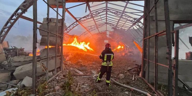 Сили оборони показали наслідки атаки “шахедів” на Одещину: 17 дронів збила ППО