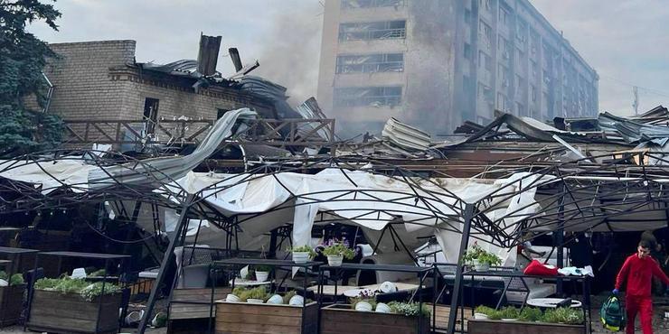 Колумбійський політик розповів, як він потрапив під ракетний удар у Краматорську