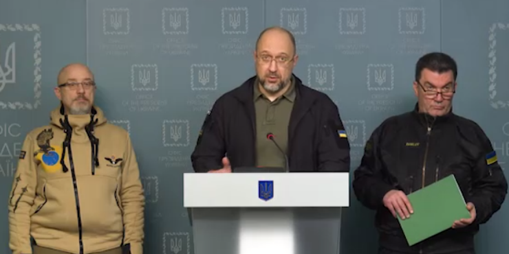 Денис Шмигаль повідомив про п'ять підприємств, які працюватимуть на оборону країни