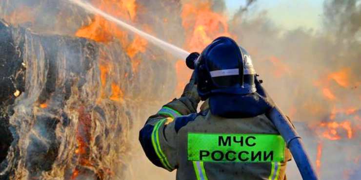 Було гучно: у РФ скаржаться на атаку дронів у Новомосковську