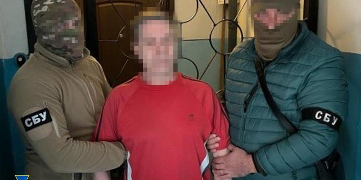 СБУ затримали двох колаборантів, які очолювали катівню окупантів у Херсоні: що відомо