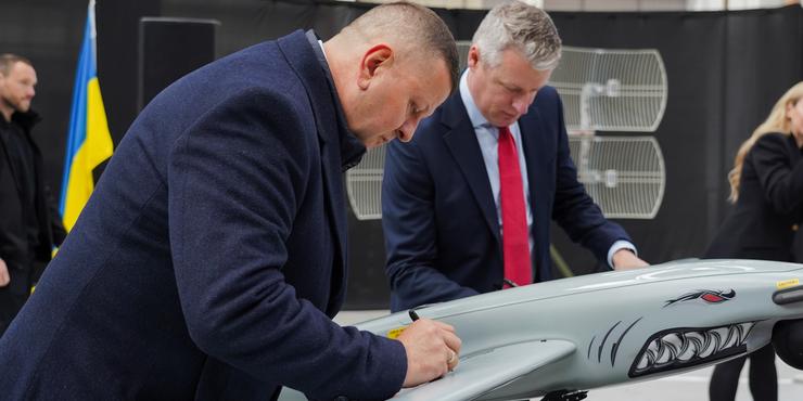 У Великій Британії починає працювати перший український оборонний завод, — Залужний 