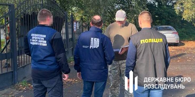 У ДБР повідомили, скільки справ проти "ухилянтів" порушили за три роки війни: хто ці люди