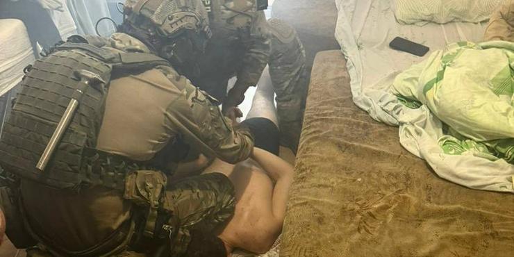 Батько підозрюваного у вбивстві Фаріон юнака перебуває на фронті і не вірить у звинувачення проти сина