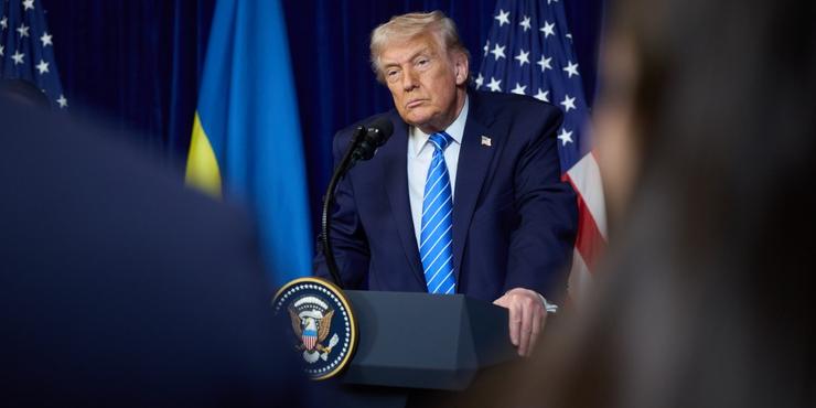 Рейтинг Трампа знову побив рекорд падіння через політику щодо іммігрантів, - опитування