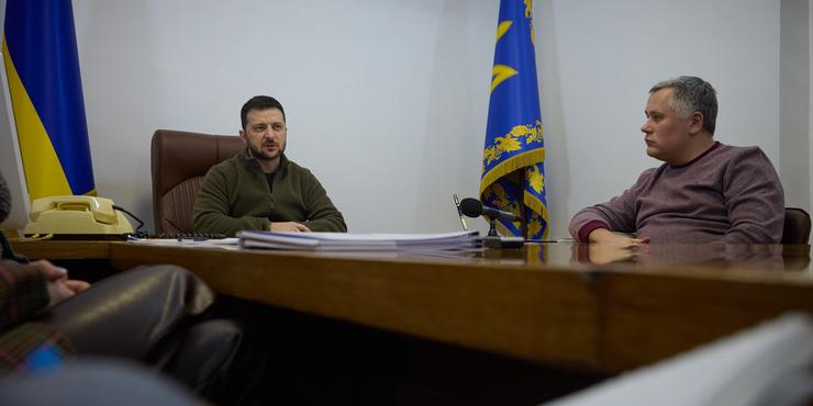 Зеленський прокоментував свою відзнаку від Politico Europe: Я представляю всіх українців