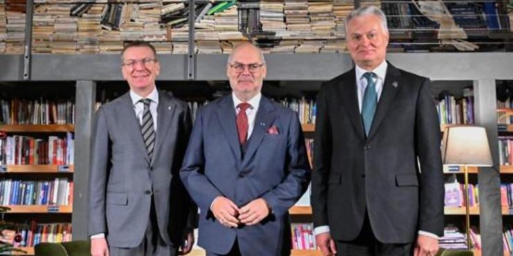 Лідери країн Балтії закликали розпочати переговори щодо вступу України до ЄС