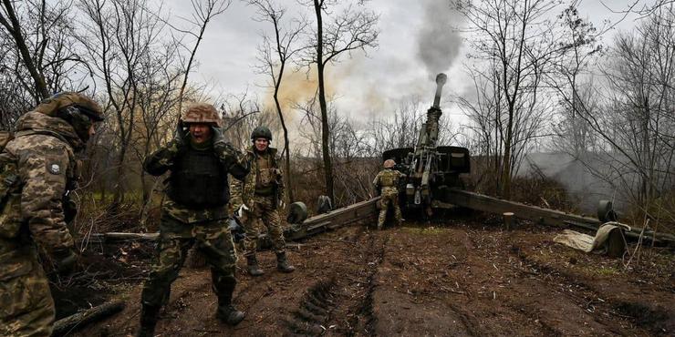 В Міноборони розповіли про поточну ситуацію на фронті: Соледар і Бахмут тримаються