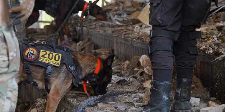 У Полтаві кількість загиблих внаслідок обстрілу РФ зросла до 55 людей
