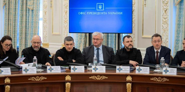 Шмигаль підтвердив, що уряд працює над відновленням ТЕЦ і ТЕС, які Росія зруйнувала обстрілами
