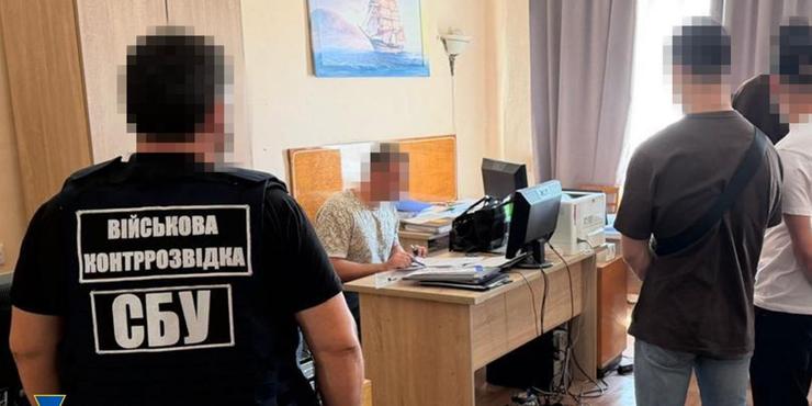 У провідній академії Міноборони України викрили доцента, який “здавав” РФ новітні розробки дронів